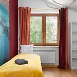 Golden Saska Kepa&boutique In The Heart Of *