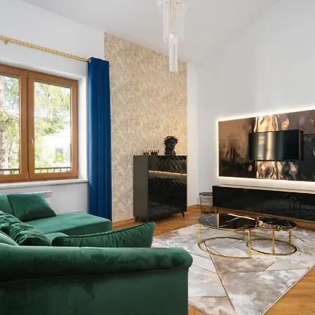 Golden Saska Kepa&boutique In The Heart Of Villa