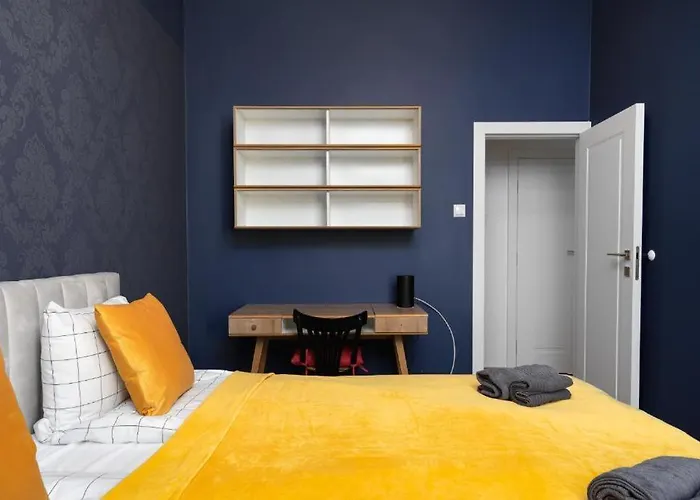 Golden Saska Kepa&boutique In The Heart Of * Warszawa