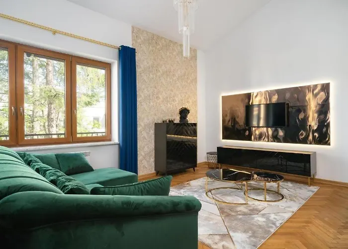 Golden Saska Kepa&boutique In The Heart Of Villa