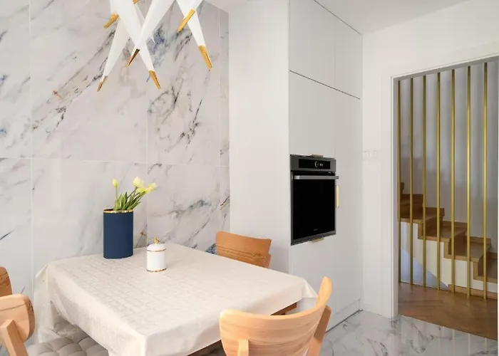 Villa Golden Saska Kepa&boutique In The Heart Of *