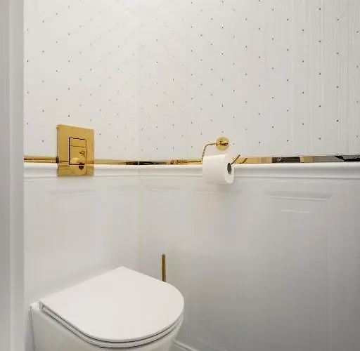 Вилла Golden Saska Kepa&boutique In The Heart Of *